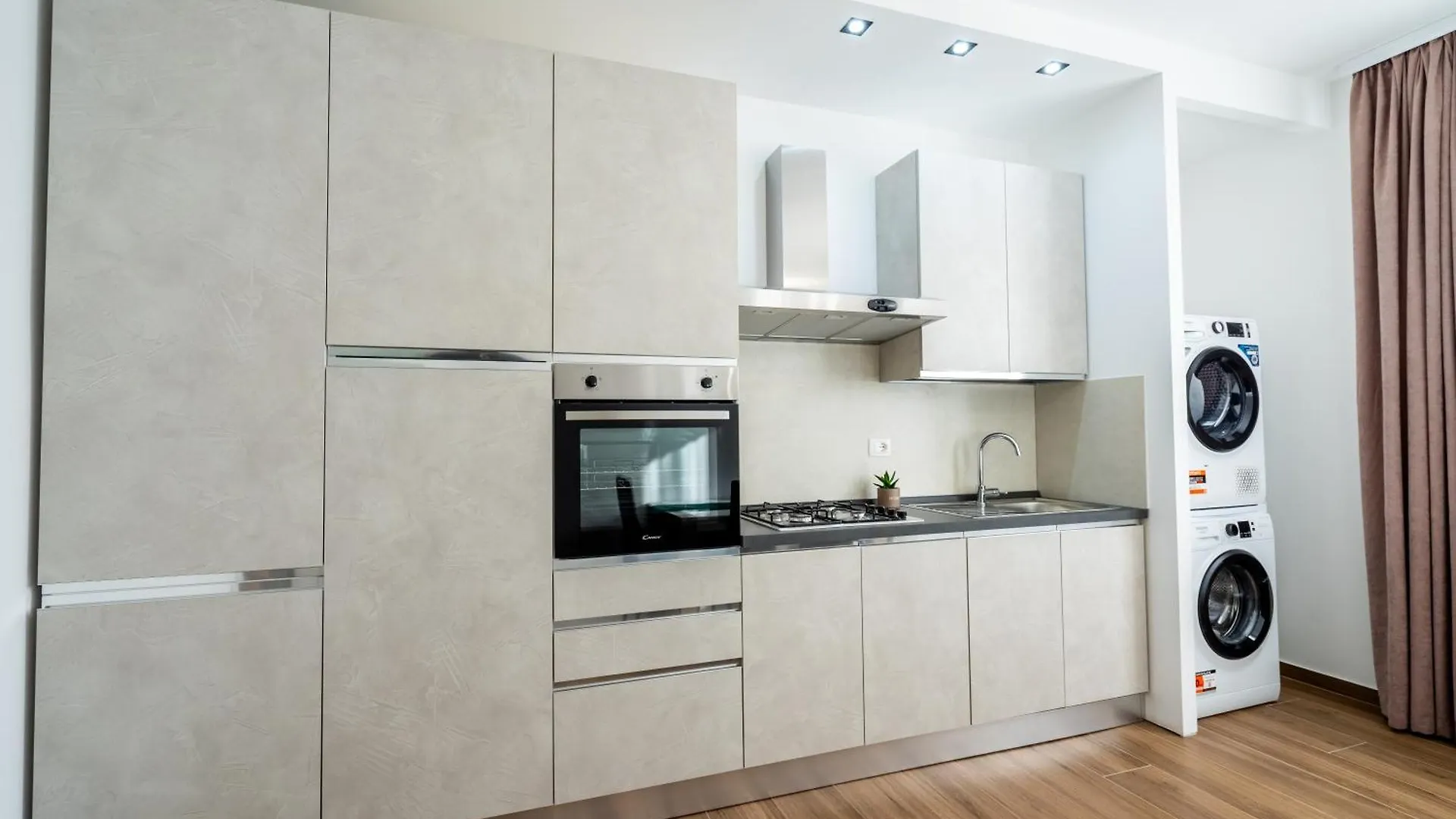 Home One Room Verona Fiera With Private Bathroom Apartment