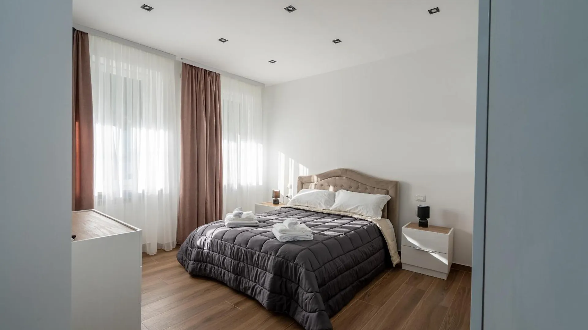 Home One Room Verona Fiera With Private Bathroom